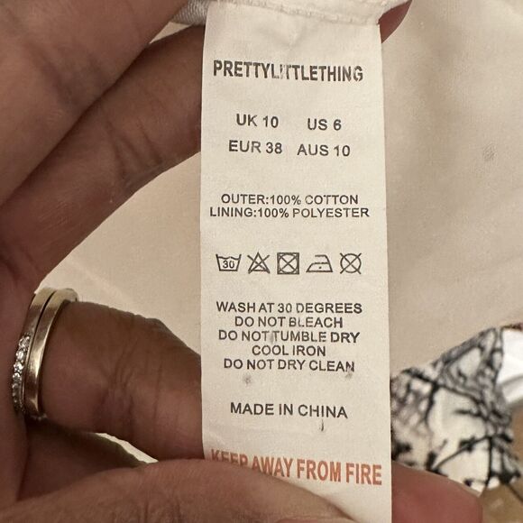 Pretty Little Thing Women's Size 6 Dress White Ruffle Tiered Eyelet Mini Lined - Picture 7 of 11